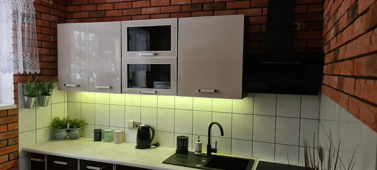 Quiet Basement Apartment Poznan